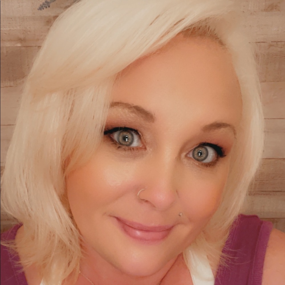 Meet your Posher, Lee ann
